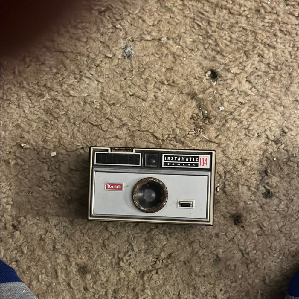 Kodak Instamatic 104 Camera